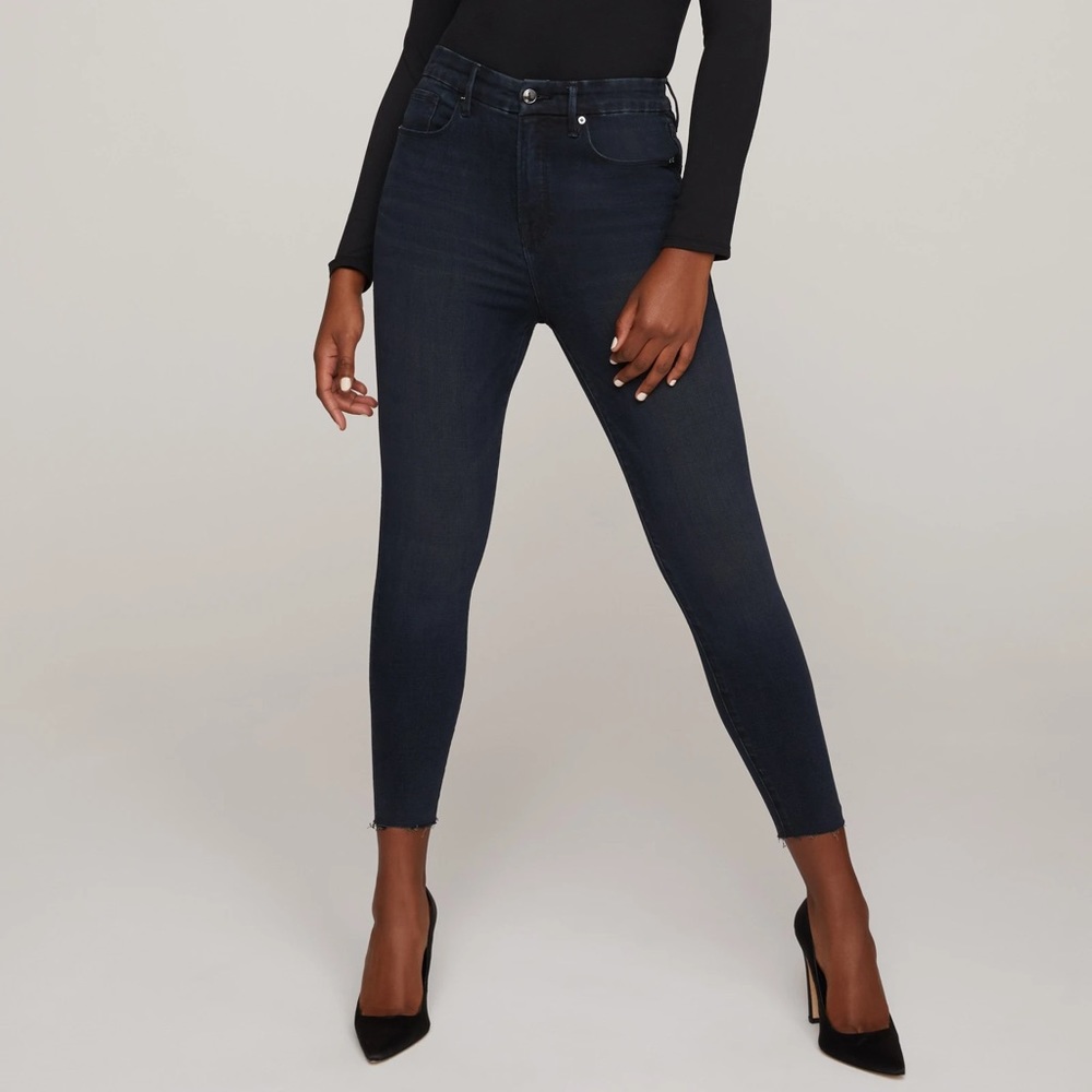 Good American Hood Waist Crop Raw Hem Jeans